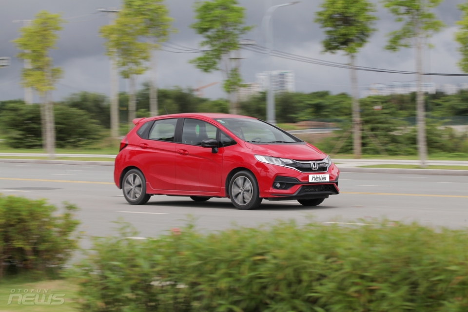 Lộ diện hình ảnh Honda Jazz thế hệ thứ 4 lo dien hinh anh honda jazz the he thu 4