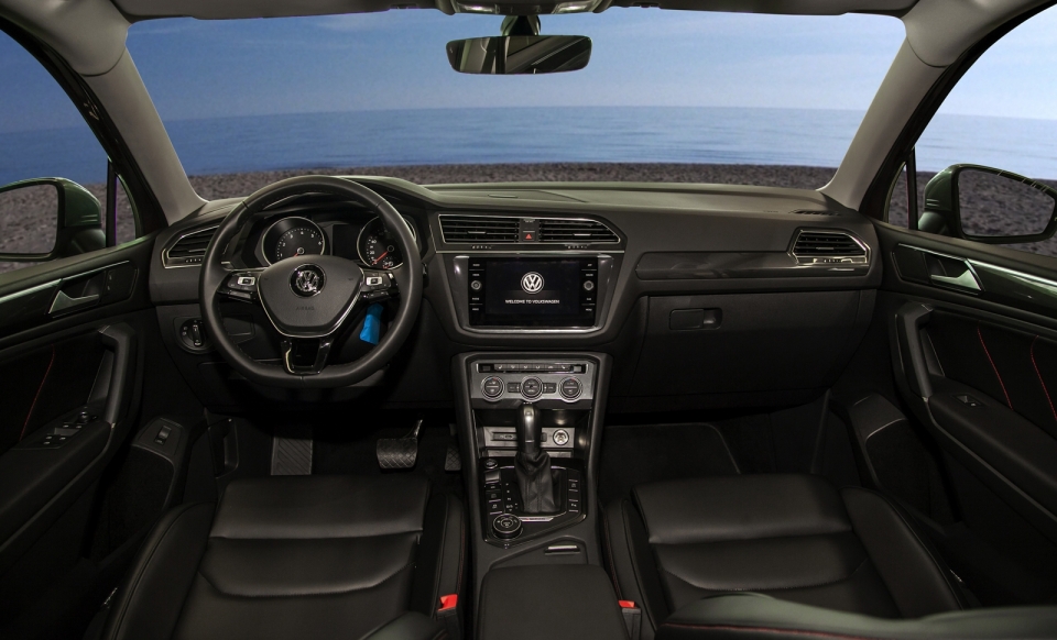 Volkswagen Tiguan Allspace chính thức tới tay khách hàng, chậm 4 tháng vì vướng thủ tục volkswagen tiguan allspace chinh thuc den tay khach hang