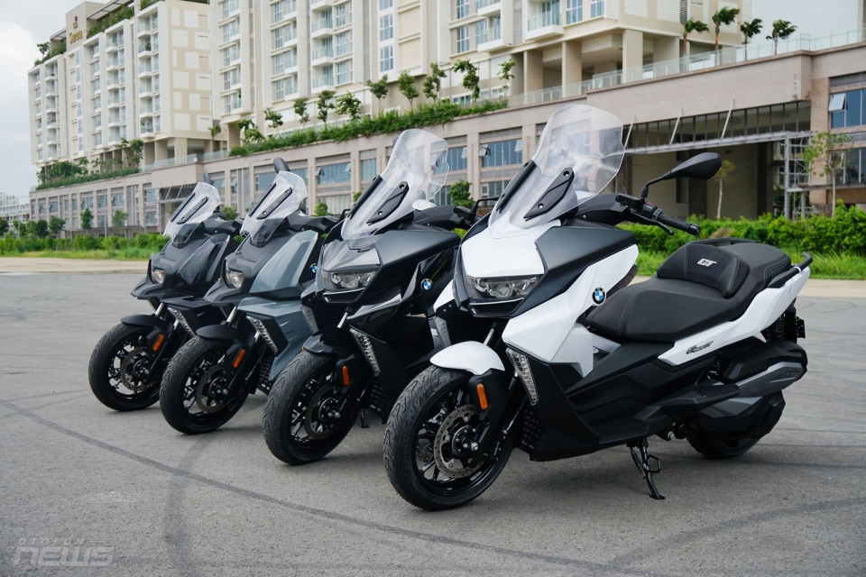 BMW Motorrad giới thiệu xe tay ga phân khối lớn C400 X và C400 GT bmw motorrad gioi thieu xe tay ga phan khoi lon c400 x va c400 gt