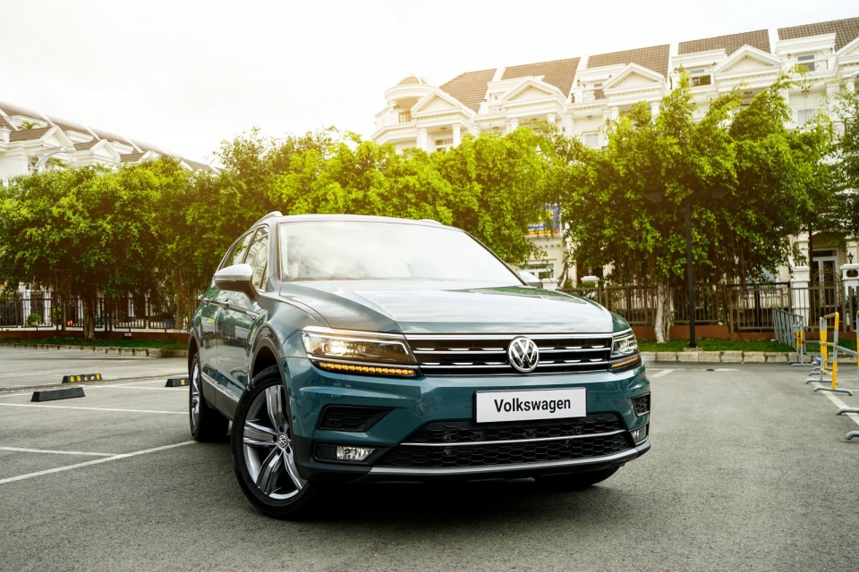Volkswagen ra mắt Tiguan Allspace Luxury với giá 1,849 tỷ đồng volkswagen ra mat tiguan allspace luxury voi gia 1849 ty dong