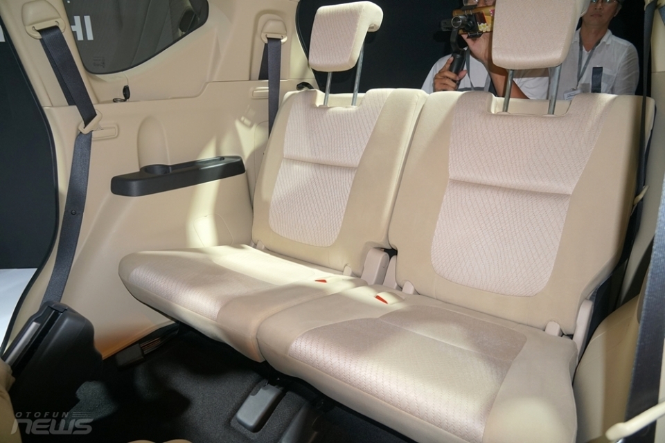 Mitsubishi Xpander – Suzuki Ertiga : Mèo nào thắng mỉu nào ? mitsubishi xpander suzuki ertiga meo nao thang miu nao