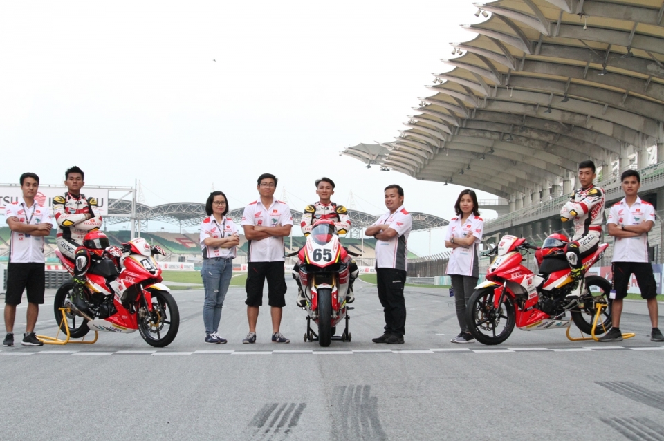 Đội đua của Honda Việt Nam bất ngờ lọt top 10 châu Á doi dua cua honda viet nam bat ngo lot top 10 chau a