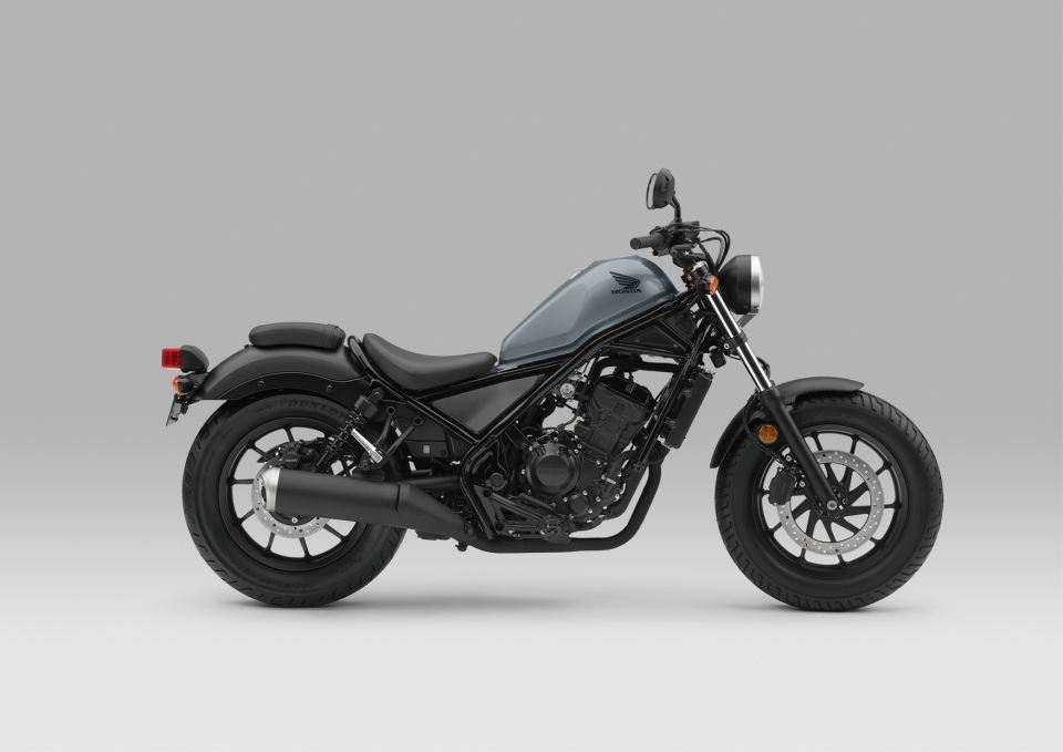 honda rebel 300 them mau moi gia khong doi