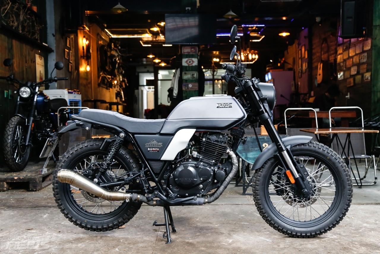 Cận cảnh môtô cổ điển Brixton Glanville 250 can canh moto co dien brixton glanville 250