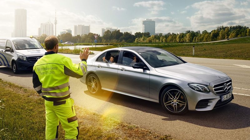 Mercedes-Benz Việt Nam giới thiệu dịch vụ hỗ trợ 24h mercedes benz viet nam gioi thieu dich vu ho tro 24h