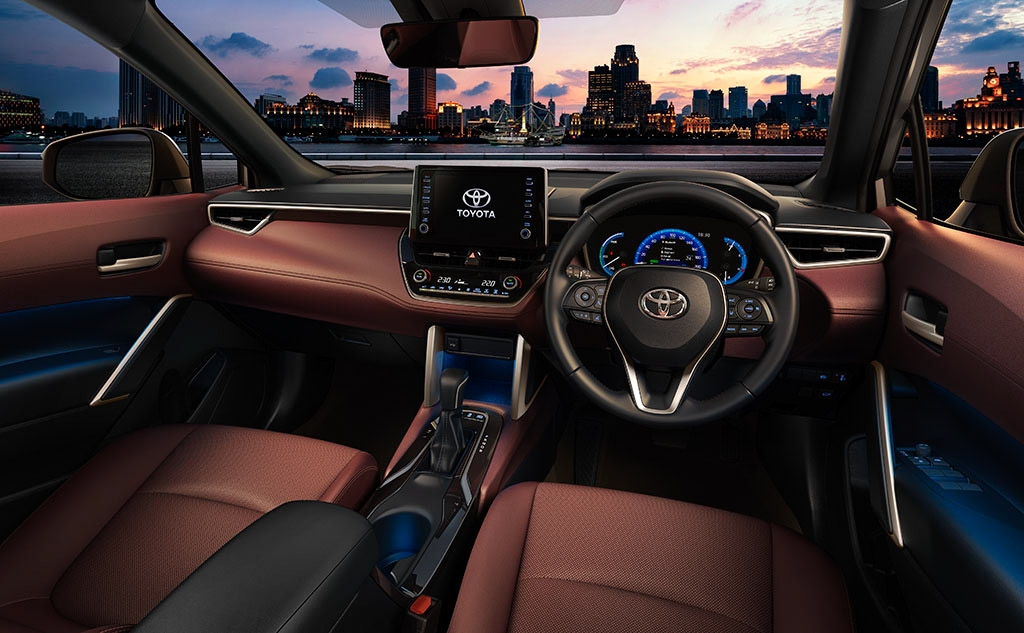 Cận cảnh Toyota Corolla Cross 2021 sắp được bán tại Việt Nam can canh toyota corolla cross 2021 sap duoc ban tai viet nam