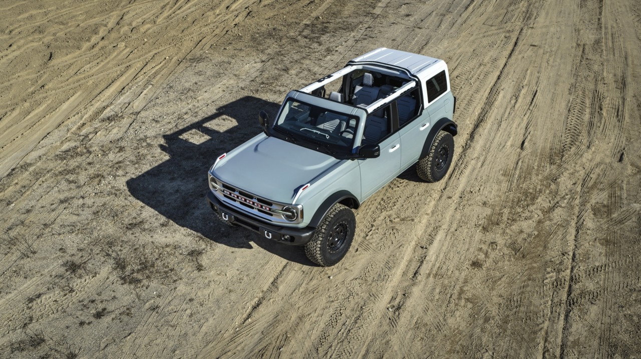 ford bronco 2021 ra mat