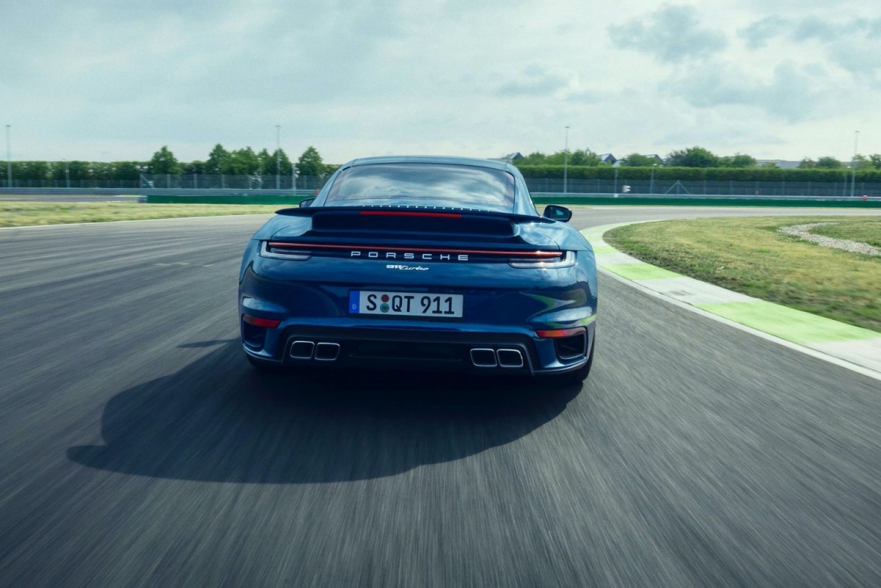 Porsche 911 Turbo 2021 nhanh và mạnh hơn porsche 911 turbo 2021 nhanh va manh hon