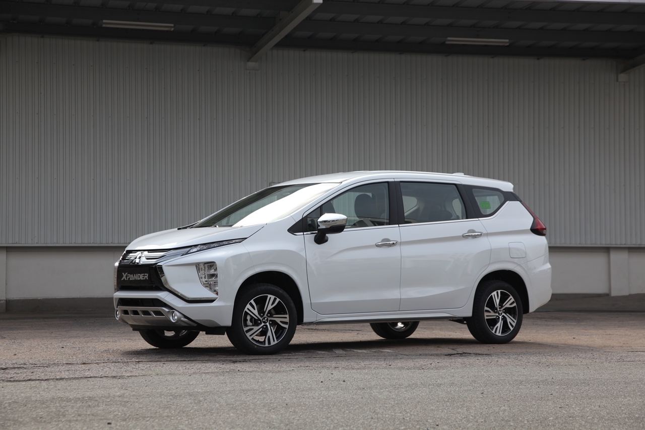 mitsubishi ra mat xpander lap rap trong nuoc voi gia 630 trieu dong