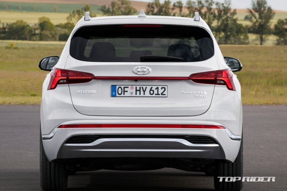 Hyundai Santa Fe phiên bản Hybrid 2022 có giá từ 721 triệu đồng Hyundai Santa Fe phiên bản Hybrid 2022 có giá từ 721 triệu đồng