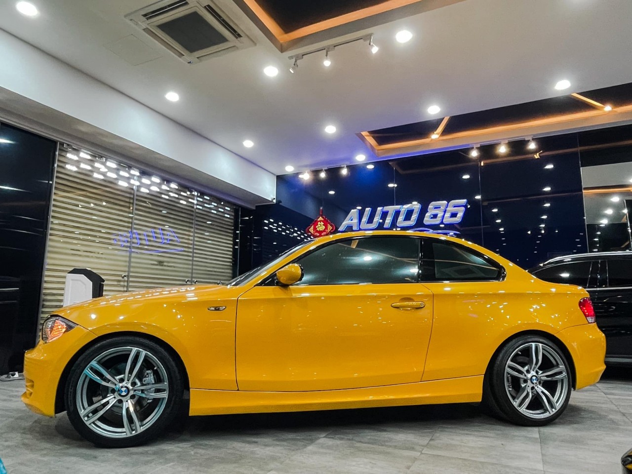 Hàng hiếm 'BMW128i Coupe' lên sàn với giá 790 triệu đồng