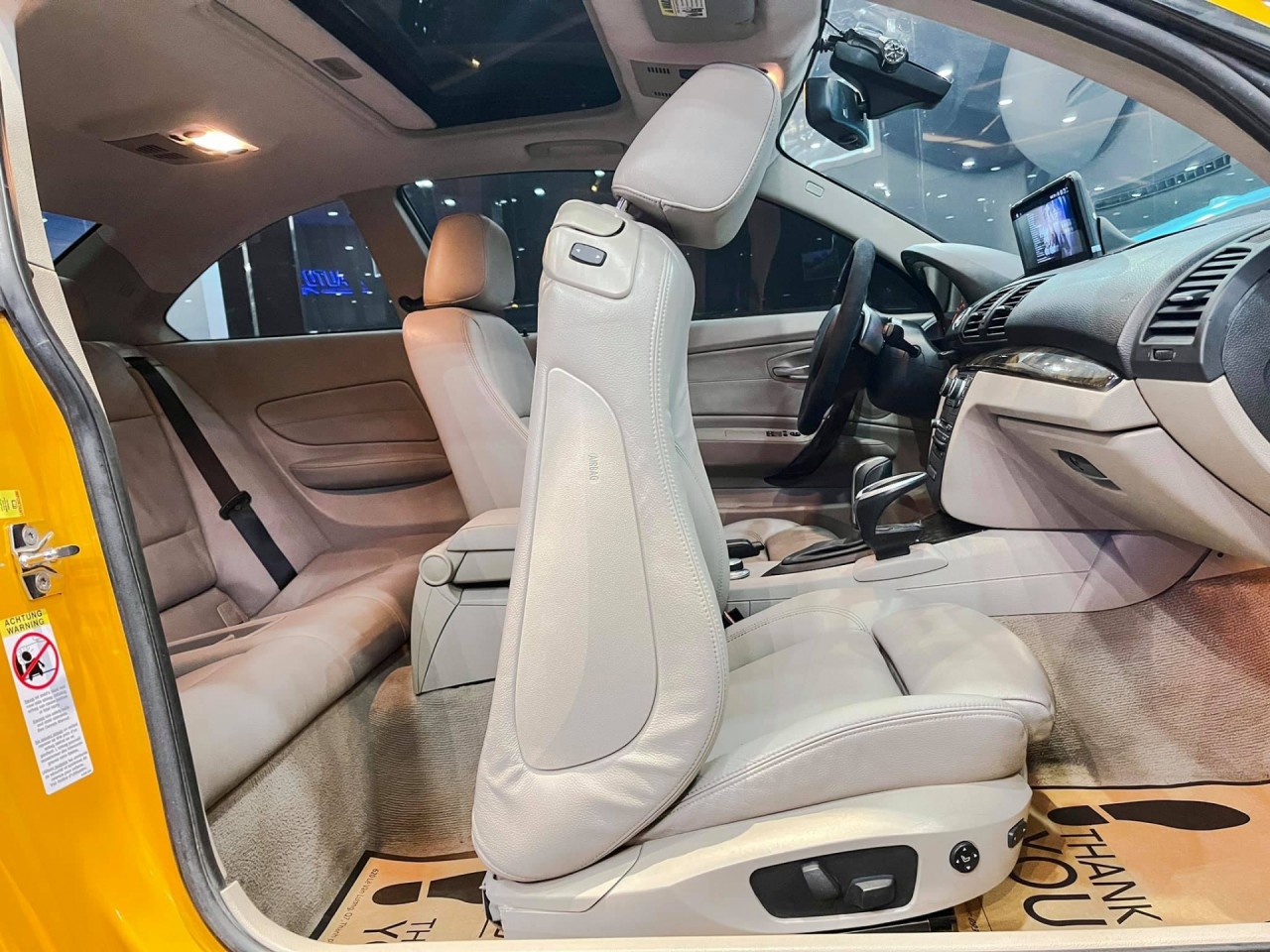Hàng hiếm 'BMW128i Coupe' lên sàn với giá 790 triệu đồng