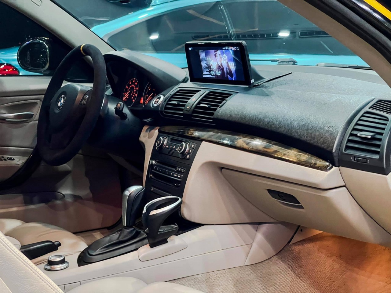 Hàng hiếm 'BMW128i Coupe' lên sàn với giá 790 triệu đồng