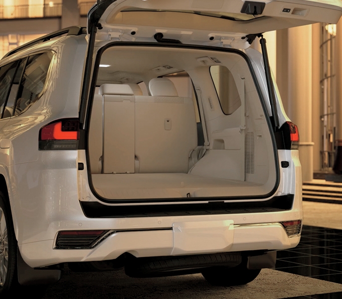 Toyota Land Cruiser thế hệ mới có mặt tại Việt Nam, động cơ 3.5L, giá 4 tỷ