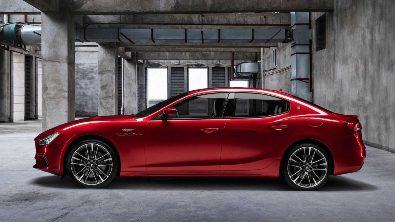Hàng loạt xe Maserati có phiên bản đặc biệt Hàng loạt xe Maserati có phiên bản đặc biệt