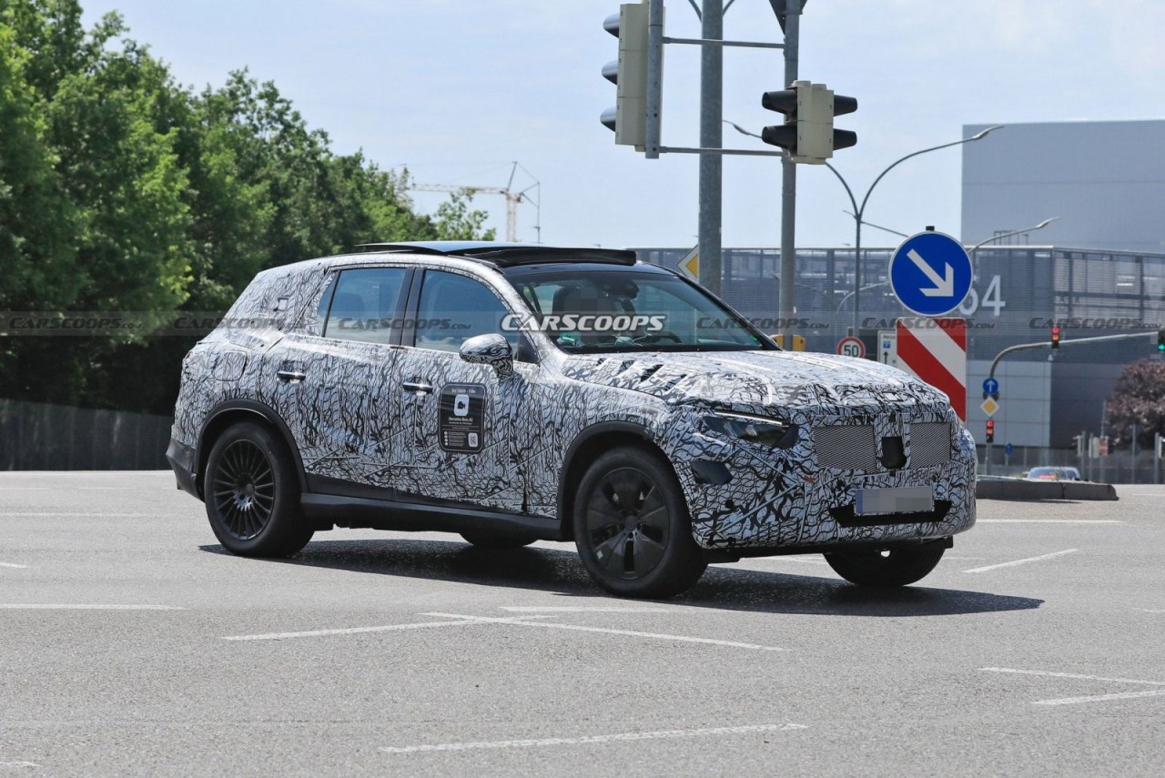 Bắt gặp Mercedes-Benz GLC thế hệ mới trên đường chạy thử Bắt gặp Mercedes-Benz GLC thế hệ mới trên đường chạy thử