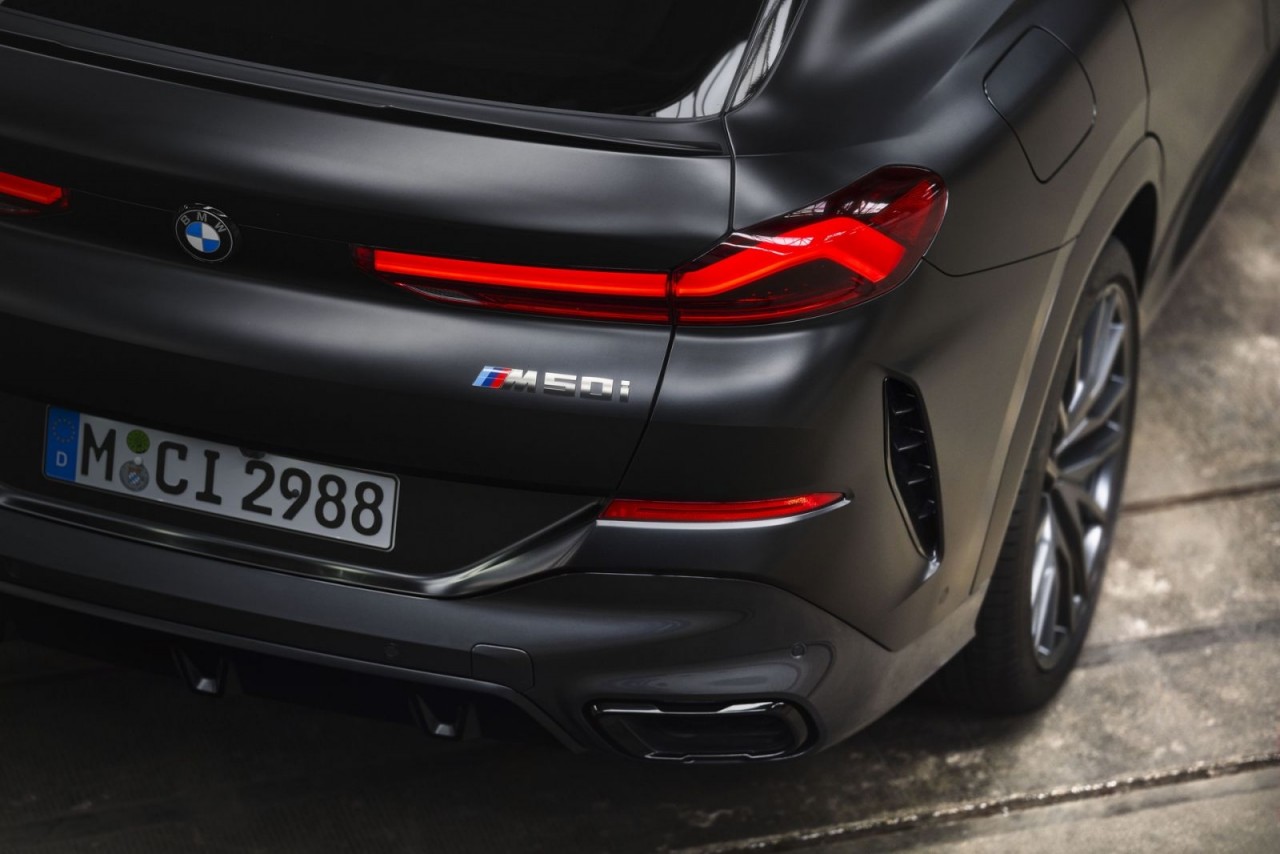 BMW X5, X6 và X7 ra mắt với phiên bản Black Edition