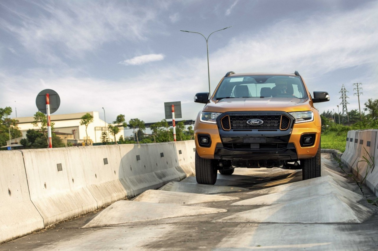 Phân khúc bán tải tháng 9/2021: Ford Ranger lại bán vượt 1.000 xe Phân khúc bán tải tháng 9/2021: Ford Ranger lại bán vượt 1.000 xe