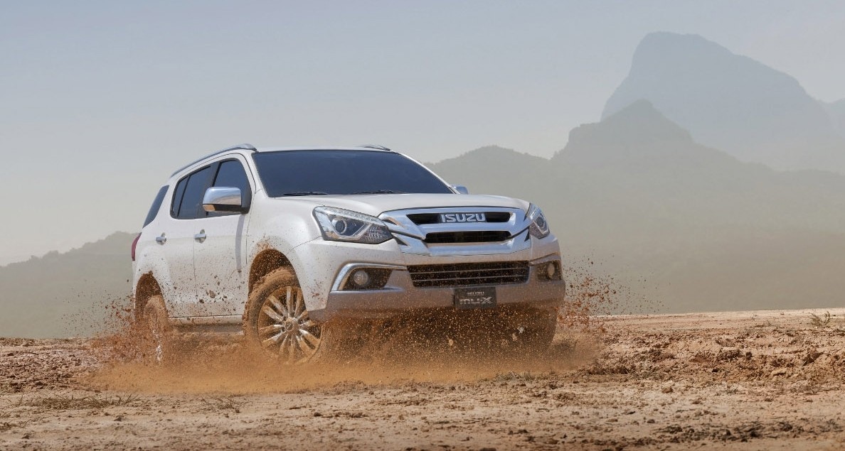 Isuzu mu-X có thêm phiên bản mới, giá chỉ 859 triệu đồng