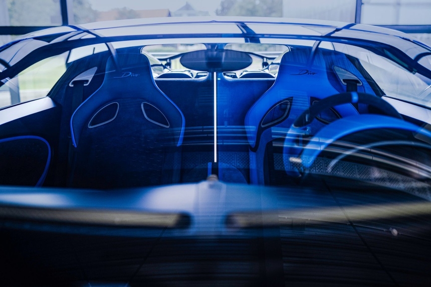 Siêu xe 'triệu đô' Bugatti Divo cuối cùng được giao đến tay khách hàng Siêu xe 'triệu đô' Bugatti Divo cuối cùng được giao đến tay khách hàng