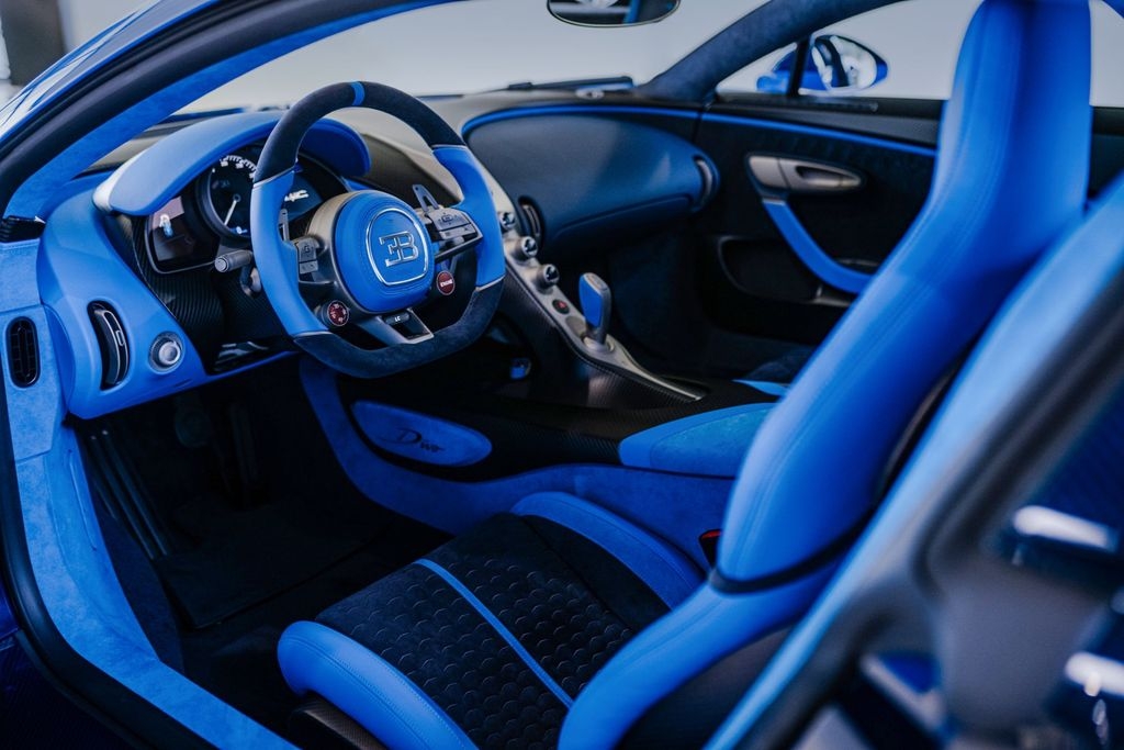 Siêu xe 'triệu đô' Bugatti Divo cuối cùng được giao đến tay khách hàng Siêu xe 'triệu đô' Bugatti Divo cuối cùng được giao đến tay khách hàng