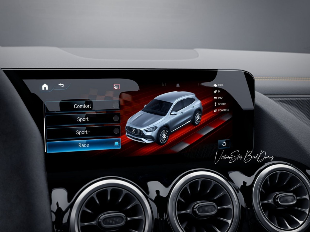 Mercedes-AMG GLA 45 S 4Matic sắp được bán tại Việt Nam với giá hơn 3,4 tỷ Mercedes-AMG GLA 45 S 4Matic sắp được bán tại Việt Nam với giá hơn 3,4 tỷ