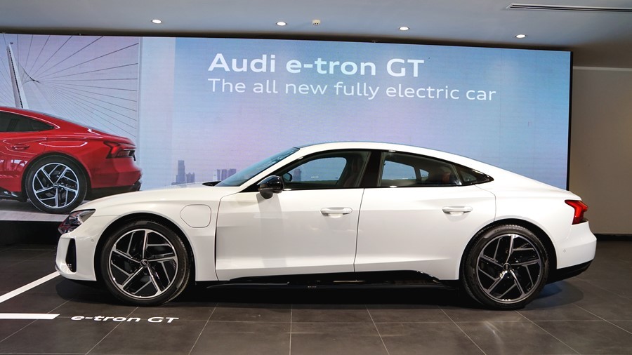 Audi e-tron GT giới thiệu tại Việt Nam, giá từ 5,2 tỷ đồng