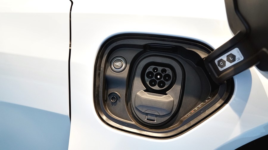 Audi e-tron GT giới thiệu tại Việt Nam, giá từ 5,2 tỷ đồng