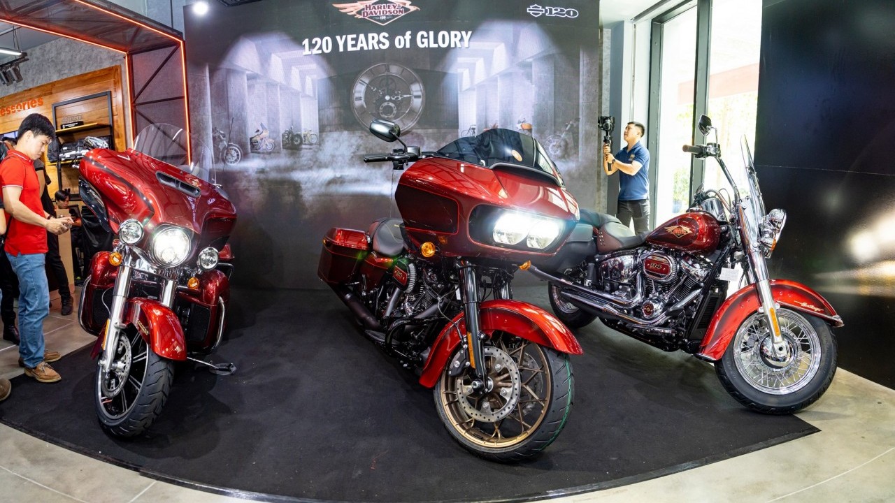 Dàn xe Harley-Davidson phiên bản kỷ niệm 120 năm có mặt tại Việt Nam, giá từ 1,04 tỷ đồng