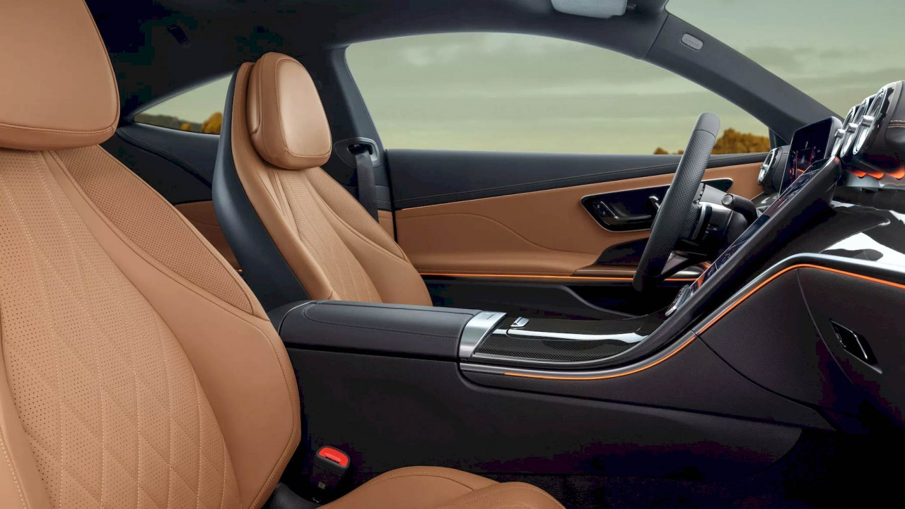Mercedes Benz trình làng coupe hạng sang hoàn toàn mới