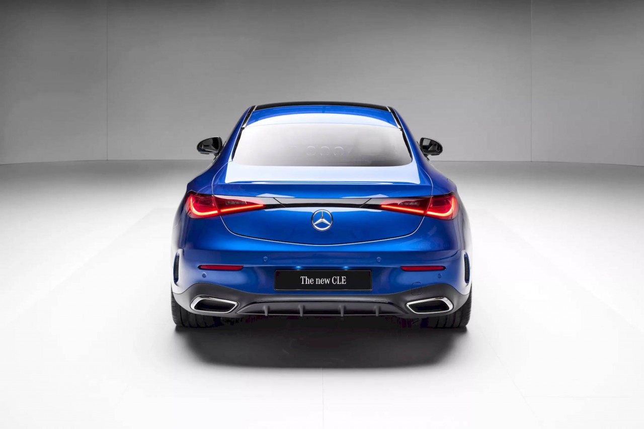 Mercedes Benz trình làng coupe hạng sang hoàn toàn mới