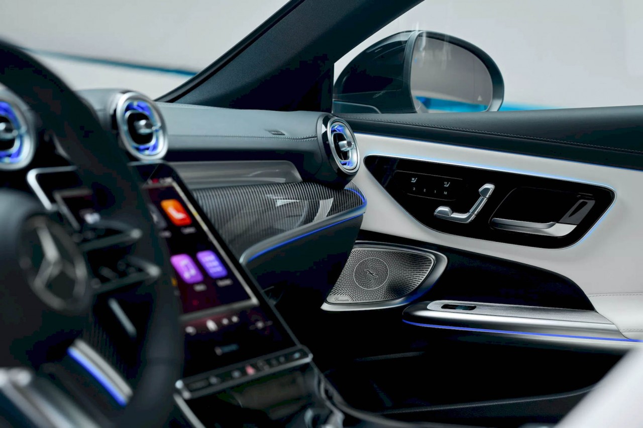 Mercedes-Benz trình làng coupe hạng sang hoàn toàn mới