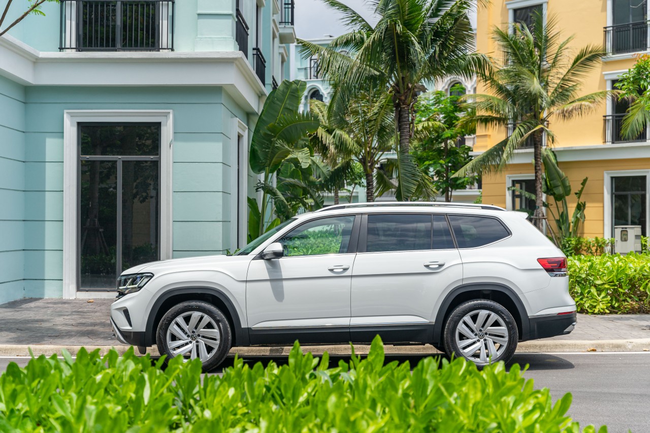 Volkswagen tặng thẻ đặc quyền 300 triệu đồng khi mua Teramont Volkswagen tặng thẻ đặc quyền 300 triệu đồng khi mua Teramont