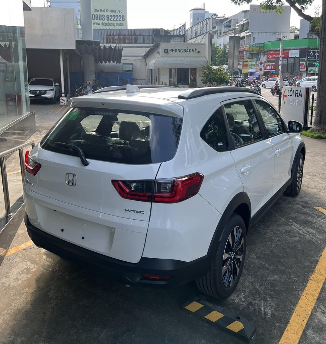 Honda BR-V 2023 vừa ra mắt đã nhận ưu đãi lên đến 25 triệu đồng tại đại lý Honda BR-V 2023 vừa ra mắt đã nhận ưu đãi lên đến 25 triệu đồng tại đại lý