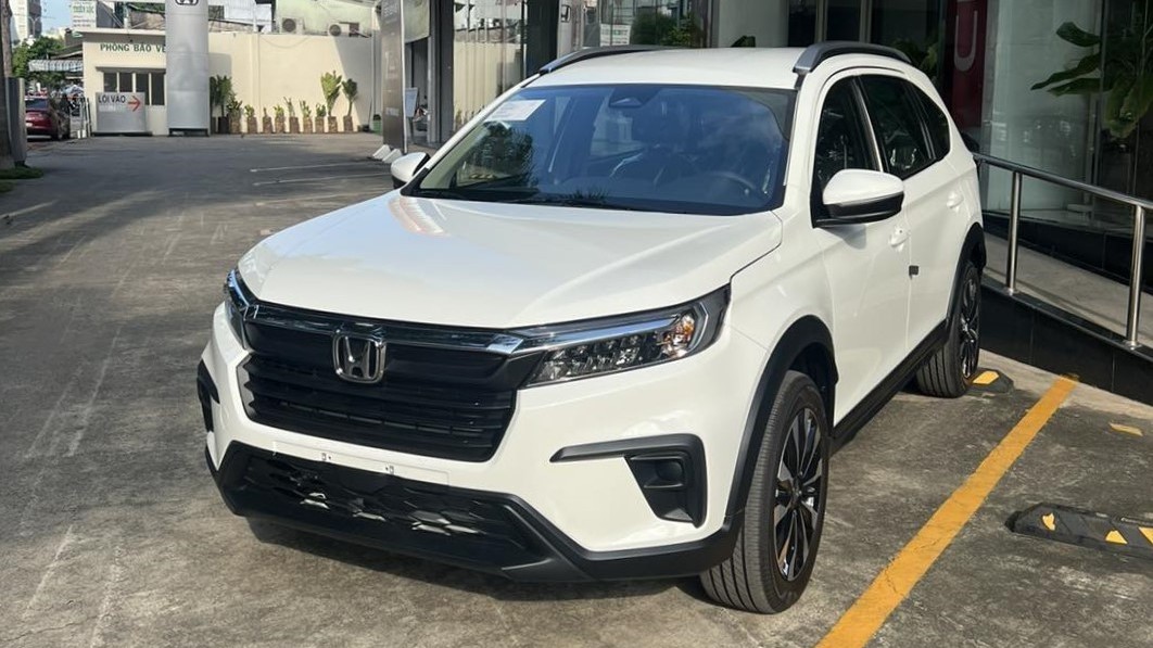 Honda BR-V 2023 vừa ra mắt đã nhận ưu đãi lên đến 25 triệu đồng tại đại lý