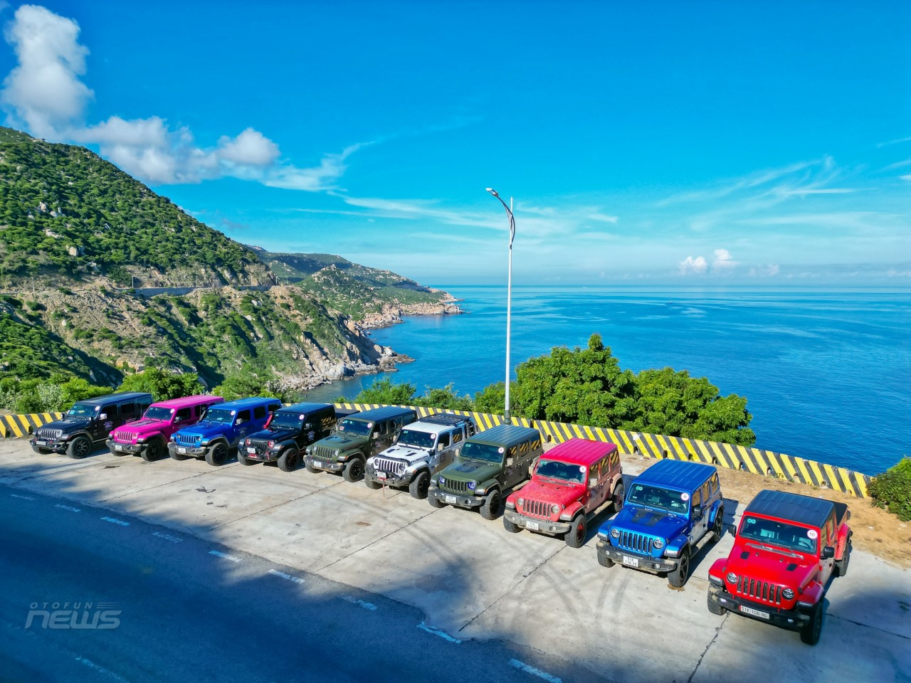 Jeep Caravan: Từ suối rừng La Ngâu đến vùng biển Vĩnh Hy đầy gió