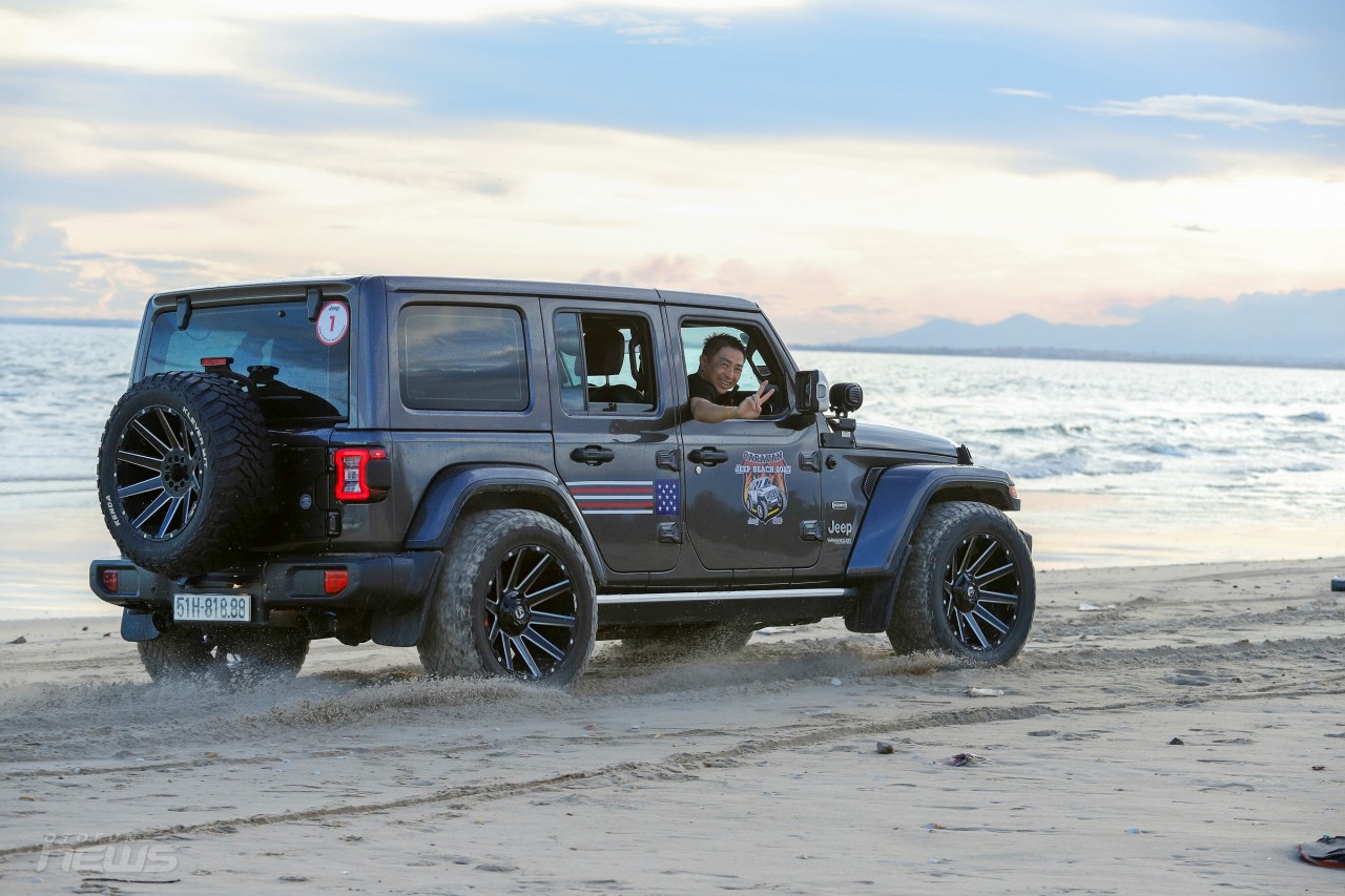 Jeep Caravan: Từ suối rừng La Ngâu đến vùng biển Vĩnh Hy đầy gió