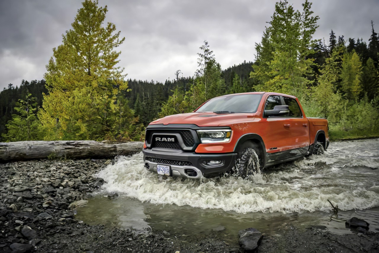 Tìm hiểu về mẫu bán tải cỡ lớn Ram Rebel sắp được ra mắt tại Việt Nam Tìm hiểu về mẫu bán tải cỡ lớn Ram Rebel sắp được ra mắt tại Việt Nam
