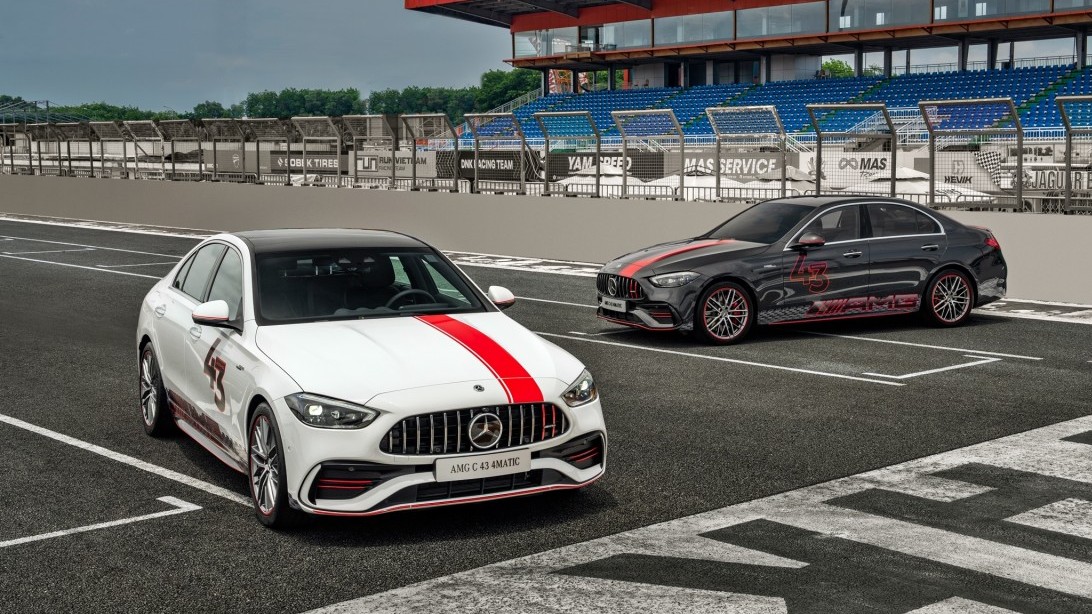 Mercedes-AMG C 43 4Matic đã có mặt tại đại lý, chốt giá 2,96 tỷ đồng