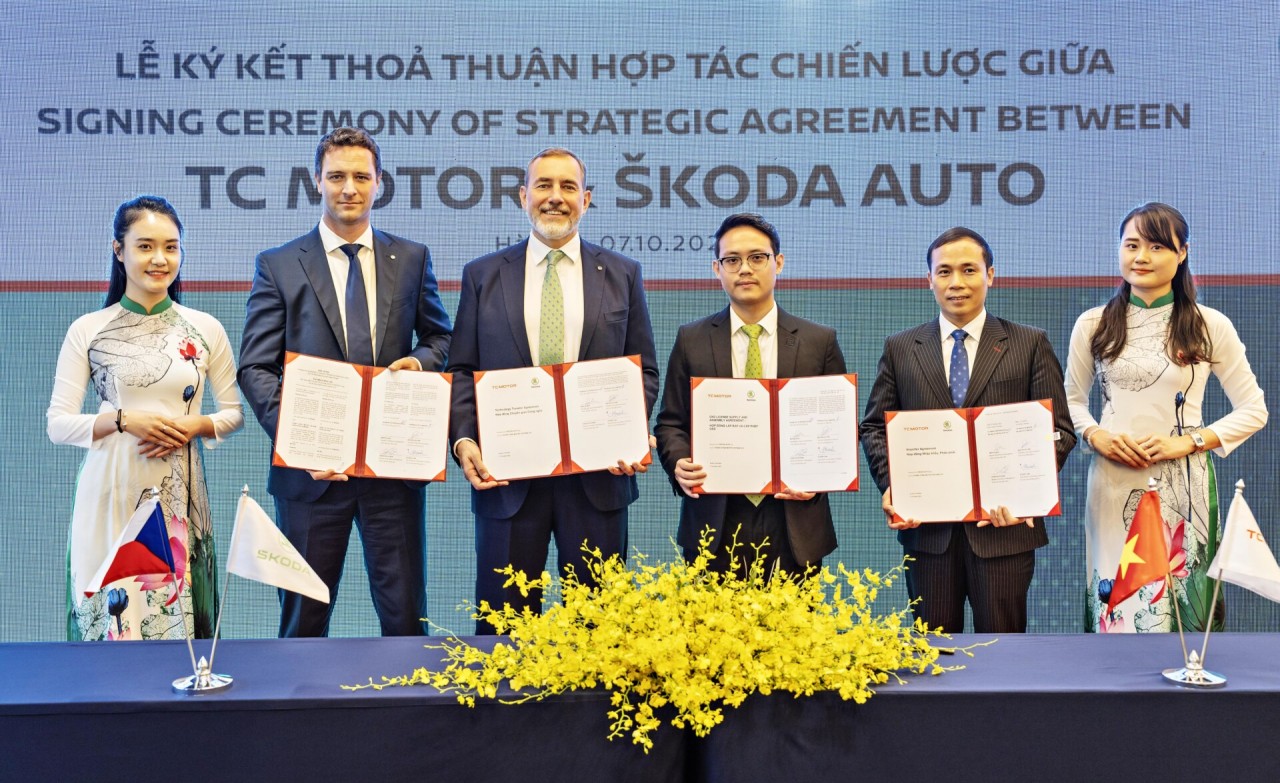 Thương hiệu ô tô Skoda sắp được bán tại Việt Nam Lễ ký kết giữa Skoda và TC Motor.