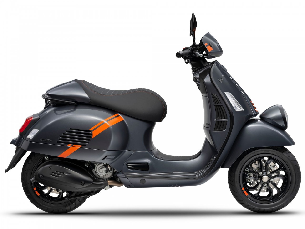 Vespa GTV 2023 về Việt Nam với giá 159,8 triệu Vespa GTV 2023 vừa được giới thiệu tại Việt Nam.