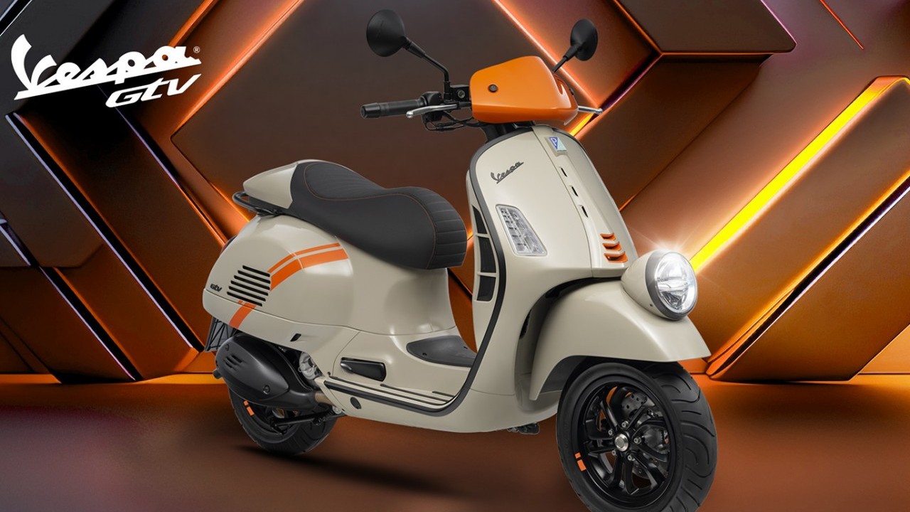 Vespa GTV 2023 về Việt Nam với giá 159,8 triệu