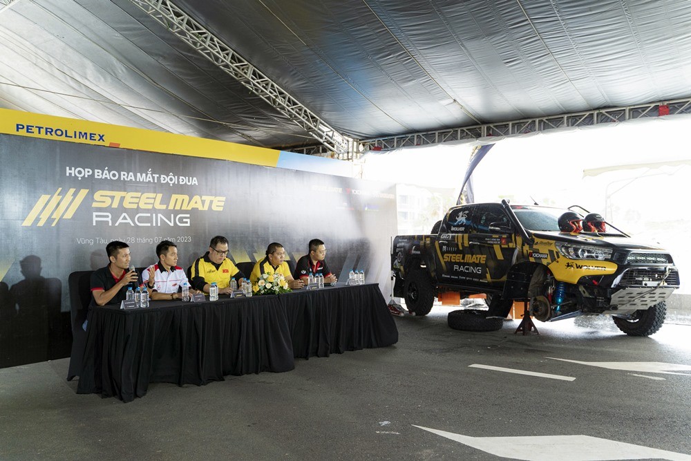 Ra mắt đội đua Steelmate Racing, sẳn sàng chinh phục giải AXCR 2023 Ra mắt đội đua Steelmate Racing, sẳn sàng chinh phục giải AXCR 2023