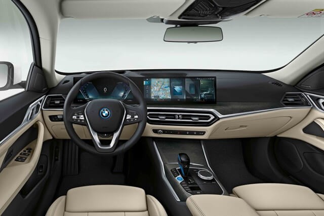 BMW iX3 và i4 sẽ ra mắt tại Việt Nam vào ngày 31/3 BMW iX3 và i4 sẽ ra mắt tại Việt Nam vào ngày 31/3