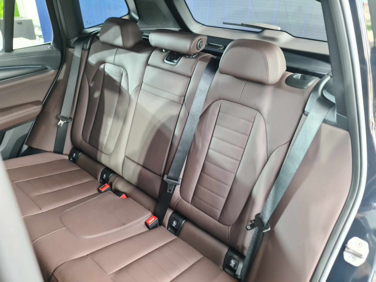 Xe điện BMW iX3 ra mắt tại Việt Nam với giá 3,499 tỷ đồng Xe điện BMW iX3 ra mắt tại Việt Nam với giá 3,499 tỷ đồng
