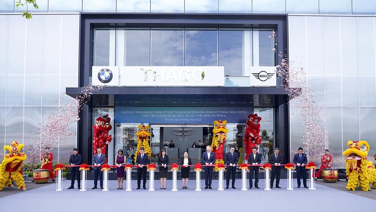 Tổ hợp showroom BMW theo tiêu chuẩn mới đi vào hoạt động Tổ hợp showroom BMW theo tiêu chuẩn mới đi vào hoạt động
