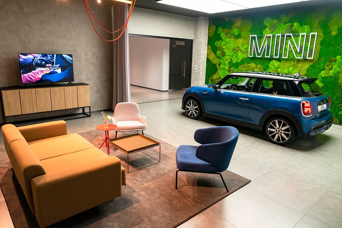 Tổ hợp showroom BMW theo tiêu chuẩn mới đi vào hoạt động Tổ hợp showroom BMW theo tiêu chuẩn mới đi vào hoạt động