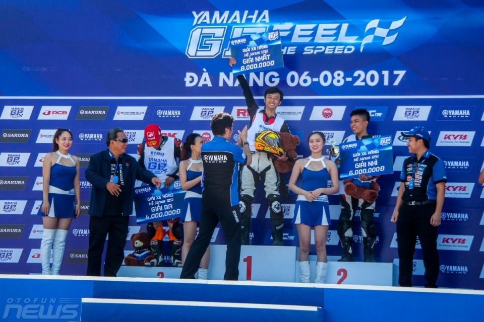 soi dong giai dua yamaha gp 2017 tai da nang