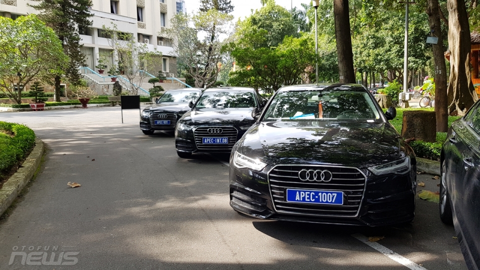 Dàn xe Audi phiên bản giới hạn cho APEC "lấp kín" dinh Độc Lập dan xe audi phien ban gioi han cho apec lap kin dinh doc lap