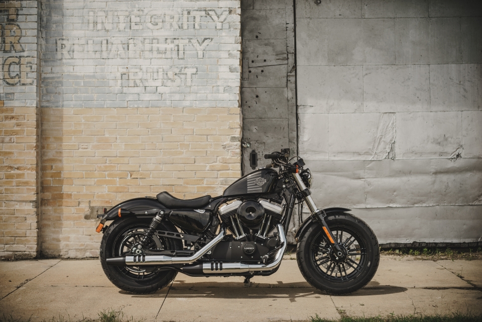 harley davidson giam gia gan 50 mau xe tai viet nam